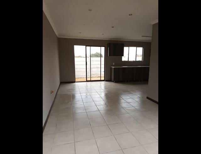 2 BEDROOM PROPERTY TO RENT IN VAN RYN